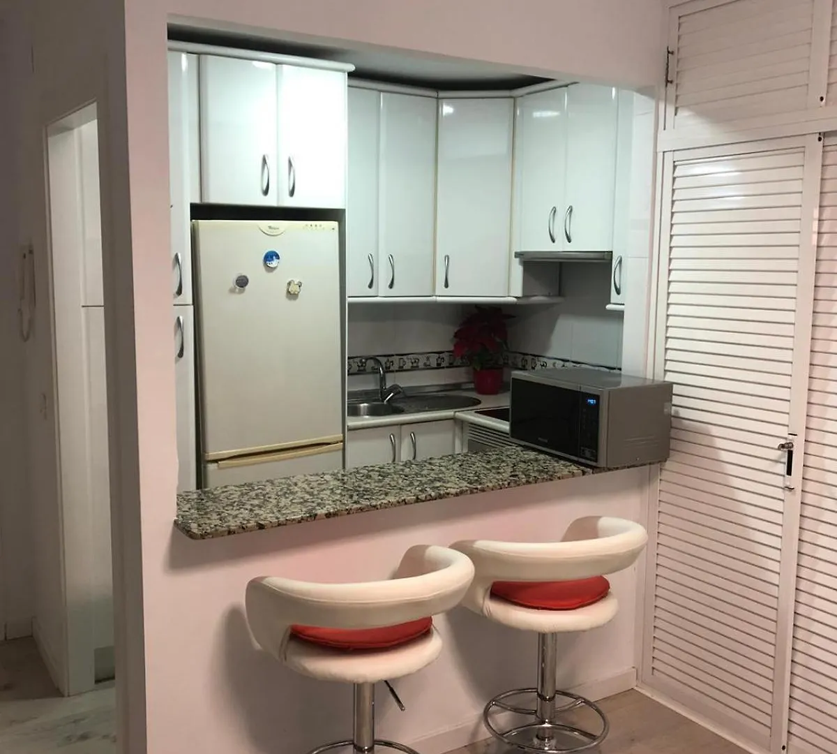 Carihuela Beach Torremolinos Appartamento